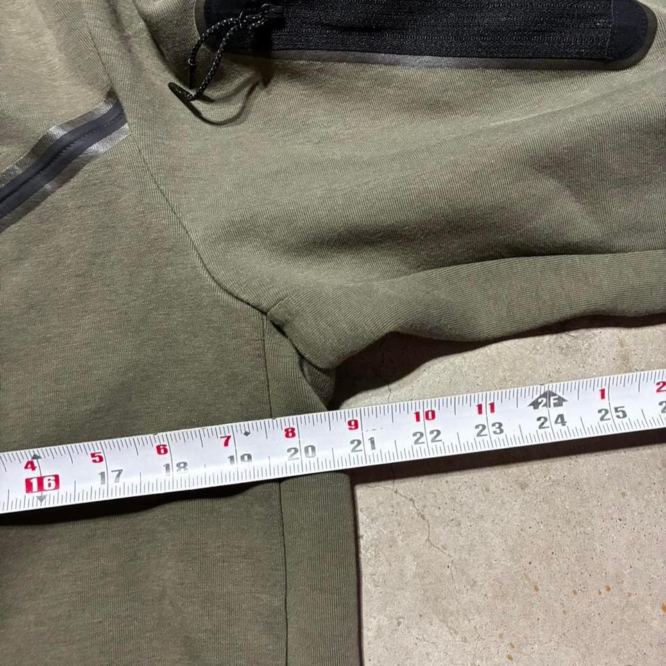 Green Olive Nike Tech Sweat 85e7 5
