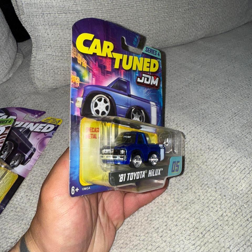 Toyota Hilux Blue Diecast Car 60b6 3