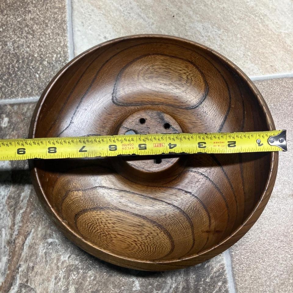 Vintage Mid Century Wood Nut Da80 6
