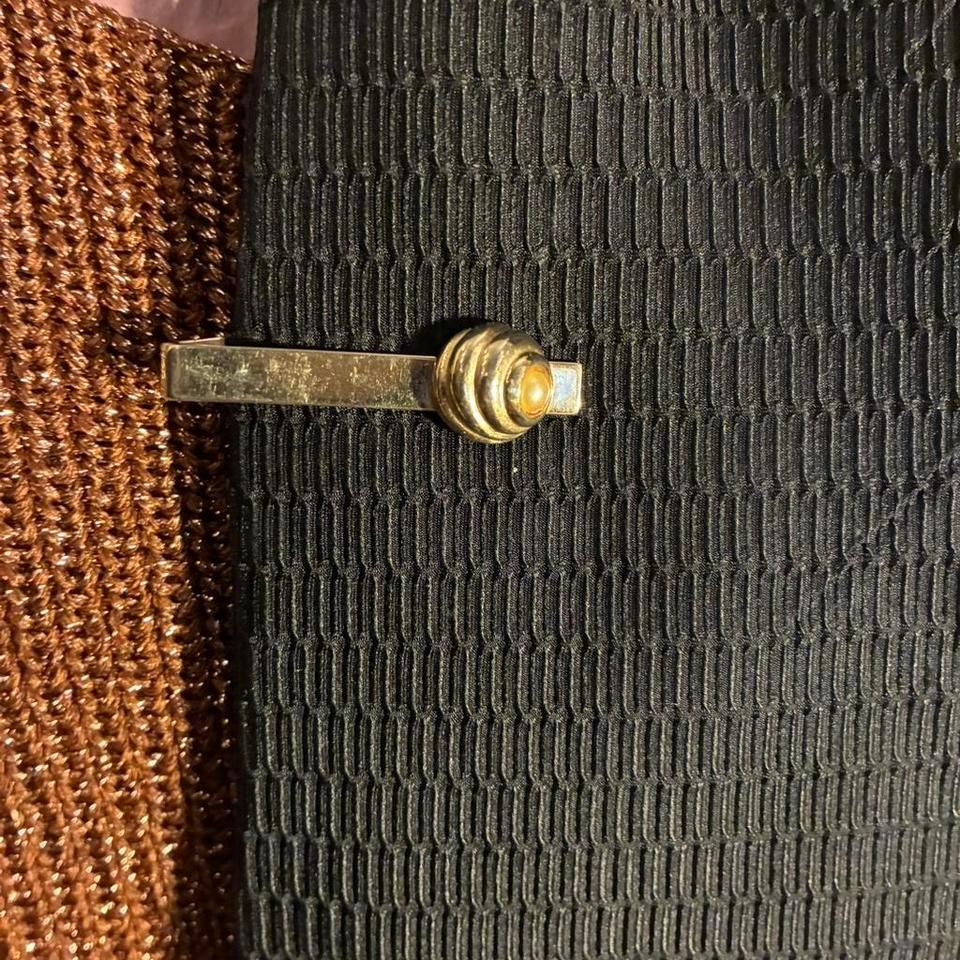 Gold Tone Shields Thai 0f6c 4