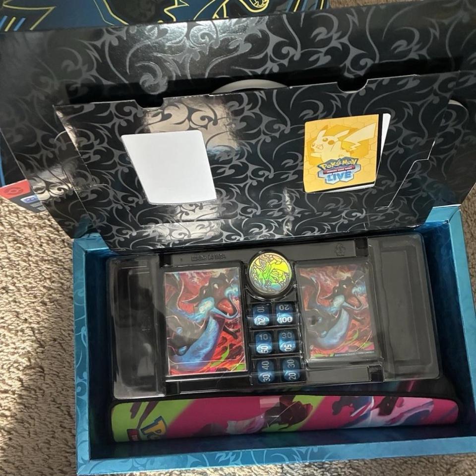 Mega Charizard Upc With Promos 8604 2