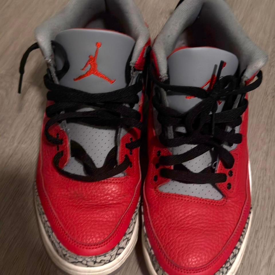 Air Jordan 3 Retro Red 848c 2