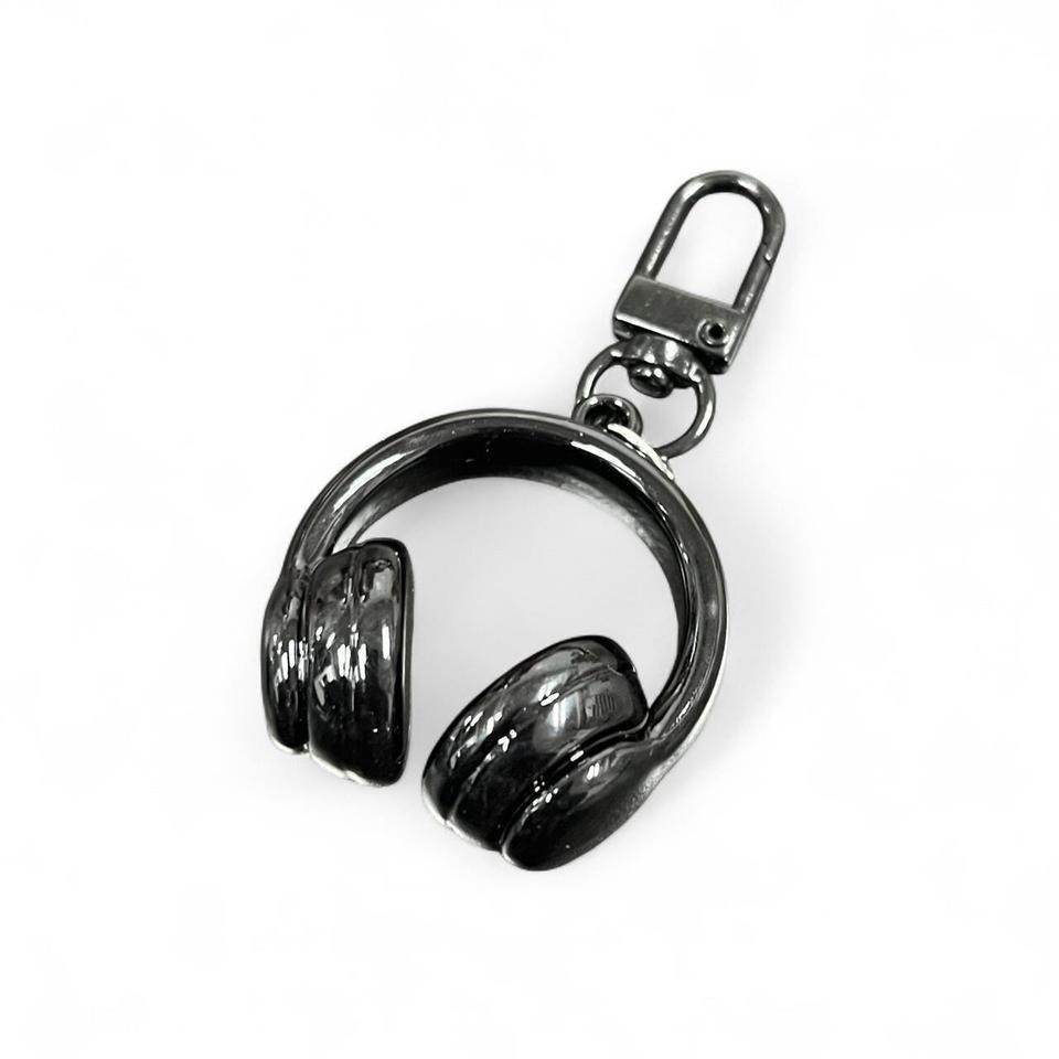Silver Black Hp Keychain 9703 2