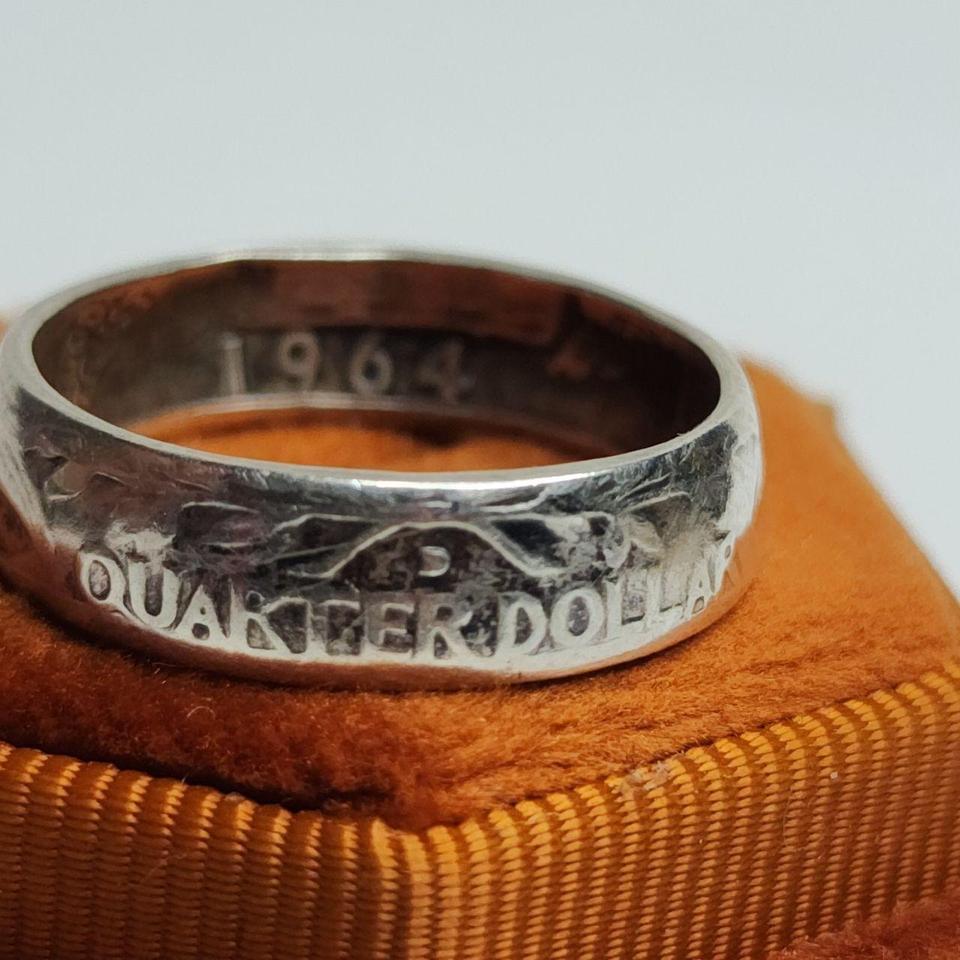 1964 Quarter Dollar Coin Ring C888