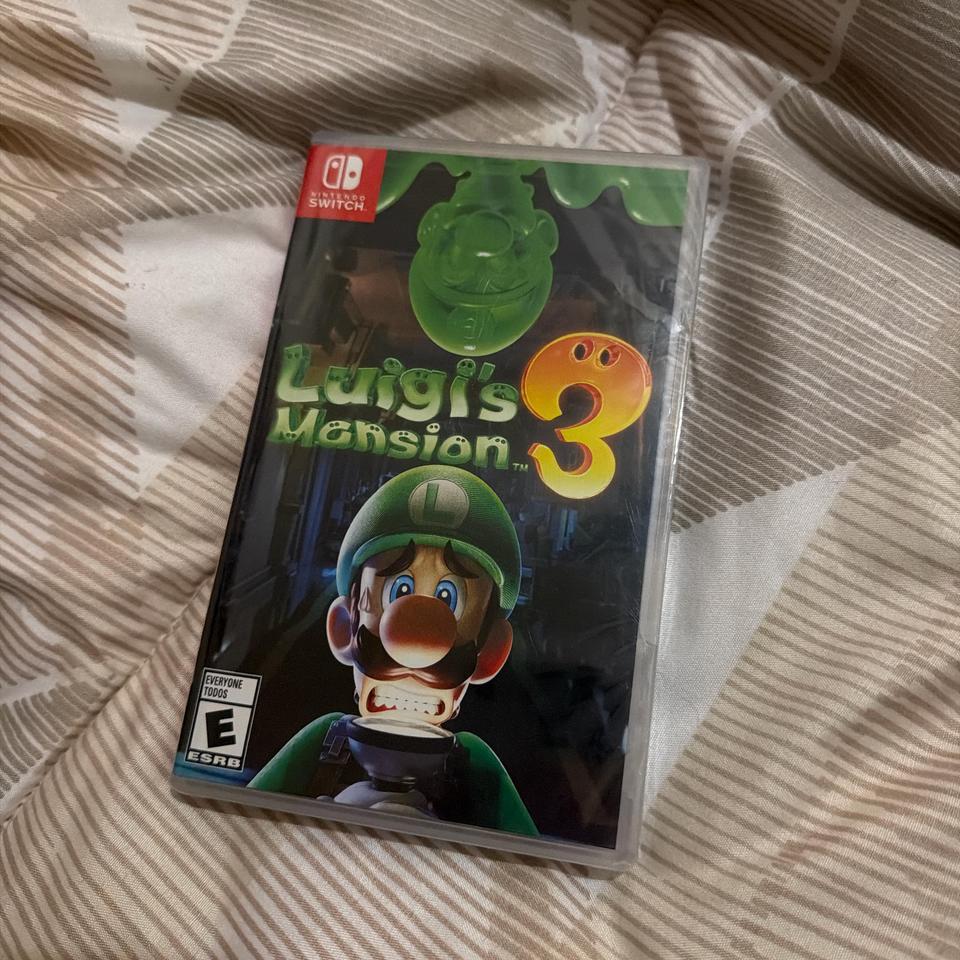 Luigis Mansion 3 Completely Sealed