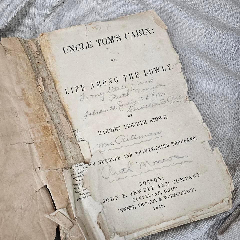 1852 Uncle Toms Cabin By