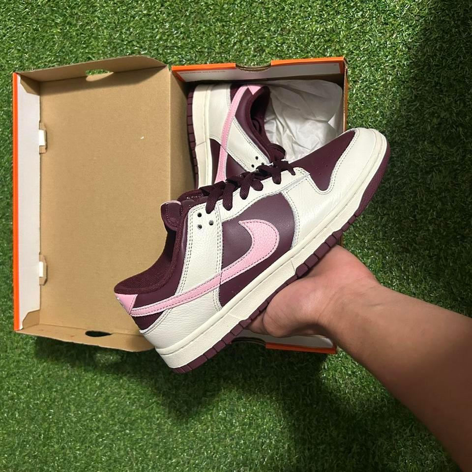 Nike Dunk Low Valentines Day