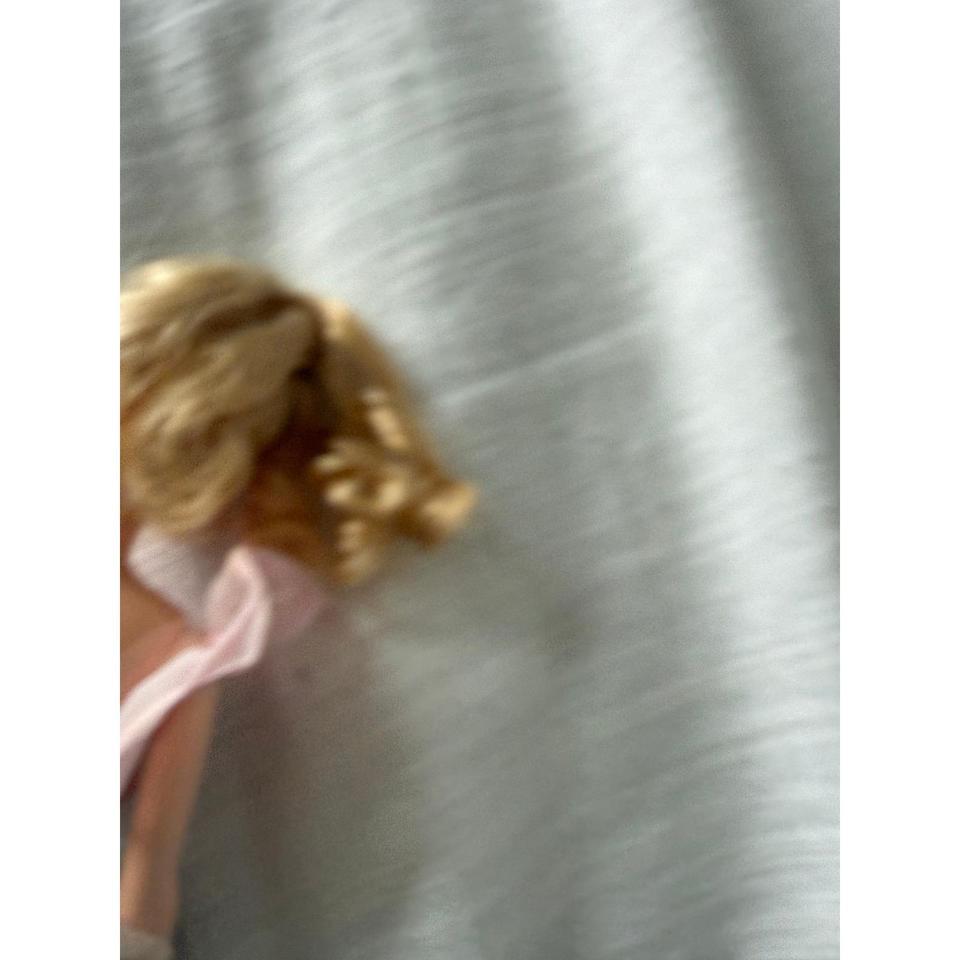 Vintage 1993 Mattel Barbie Doll Ef31 4