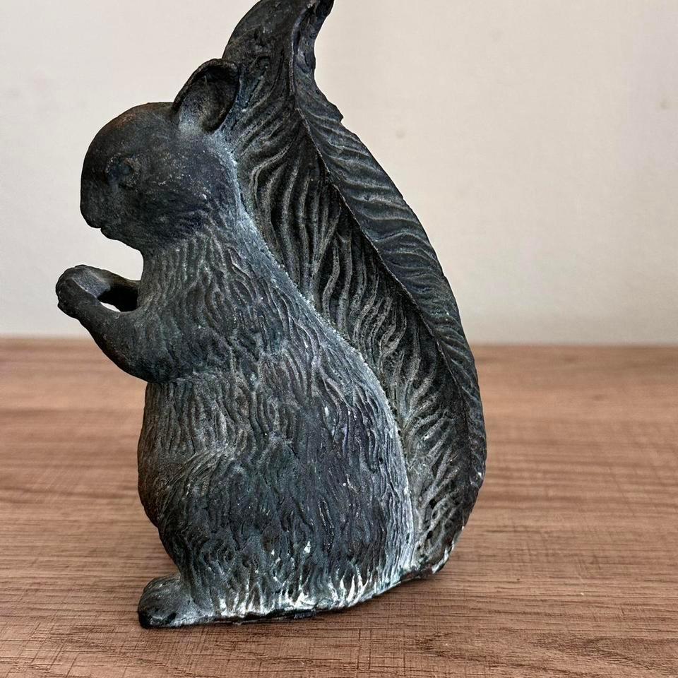 Squirrel Statue Bronze 3