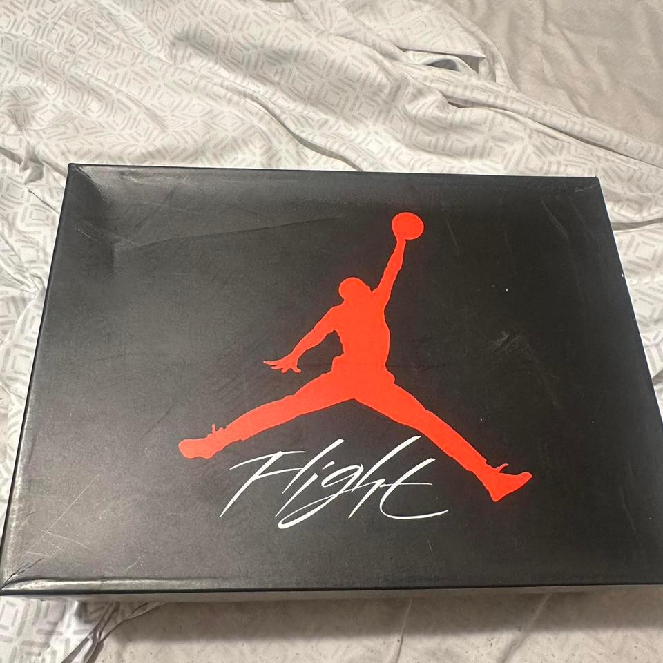 Jordan 4 Black Red Trainers A99e 3