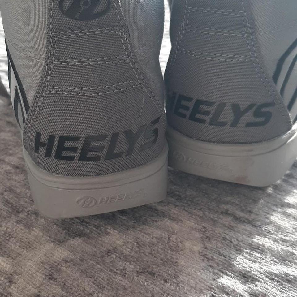 Heelys Grey Skate Shoes Size 0394 2