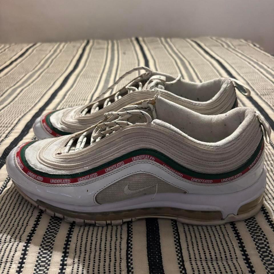 White Nike X Undefeated Air 2