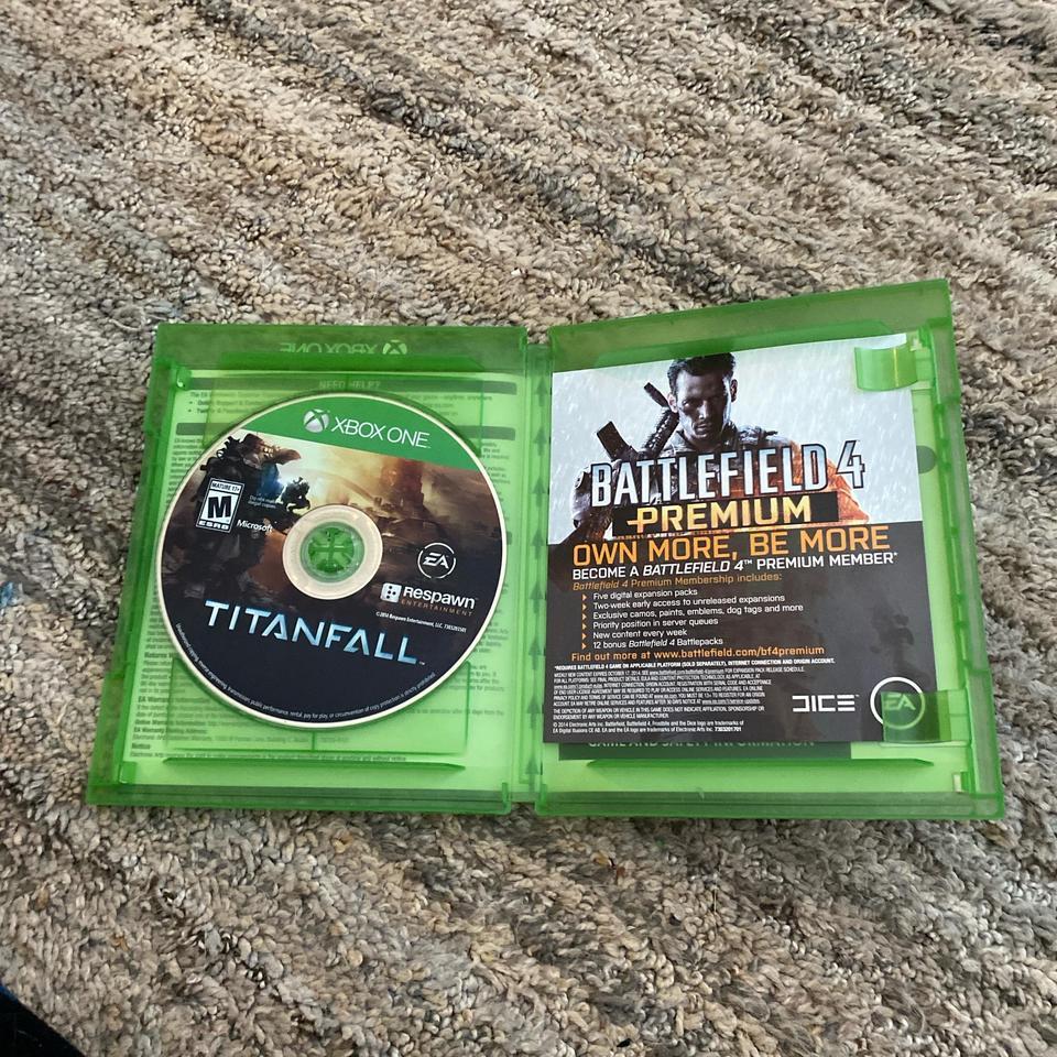 Titanfall Xbox One Game 2