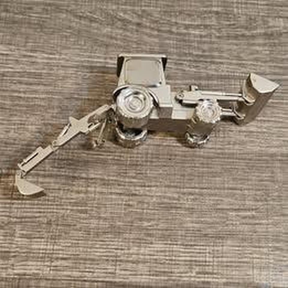 Silver Alloy Metal Desk Clock 73e6 5