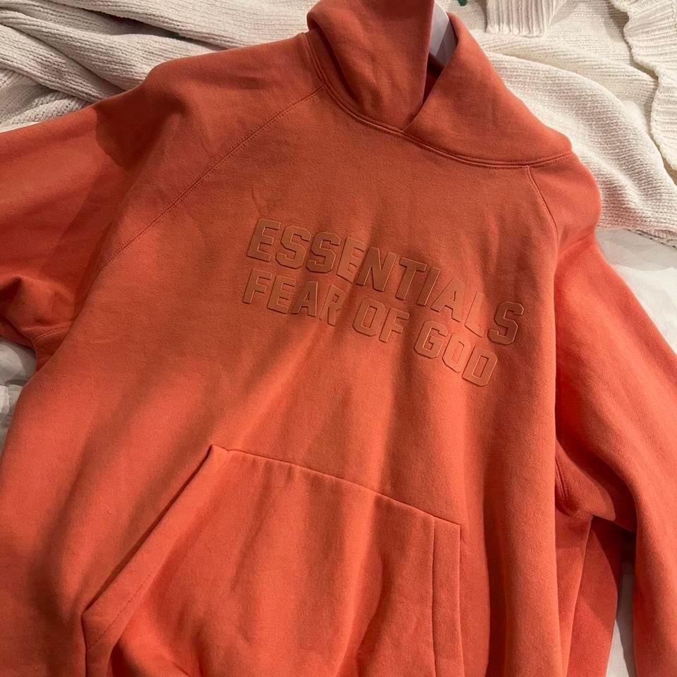 Essential Hoodie E8b9