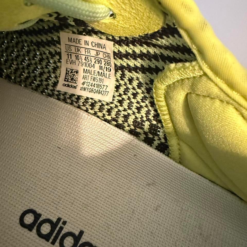 Adidas Yeezy Boost 350 V2 349d 2