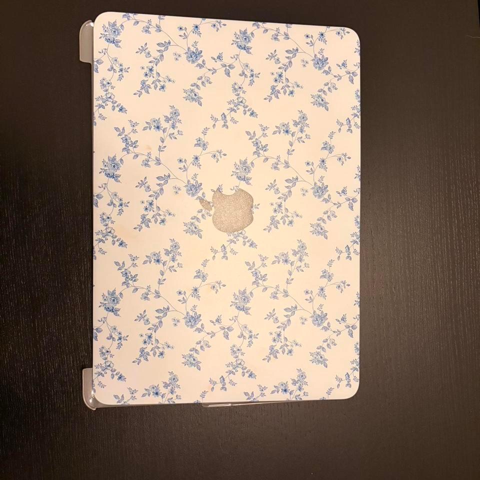 Blue And White Floral Macbook