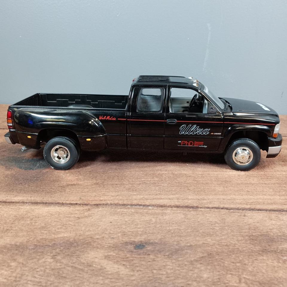 Weil Mclain Flatbed Trailer Model 124 F4eb 4