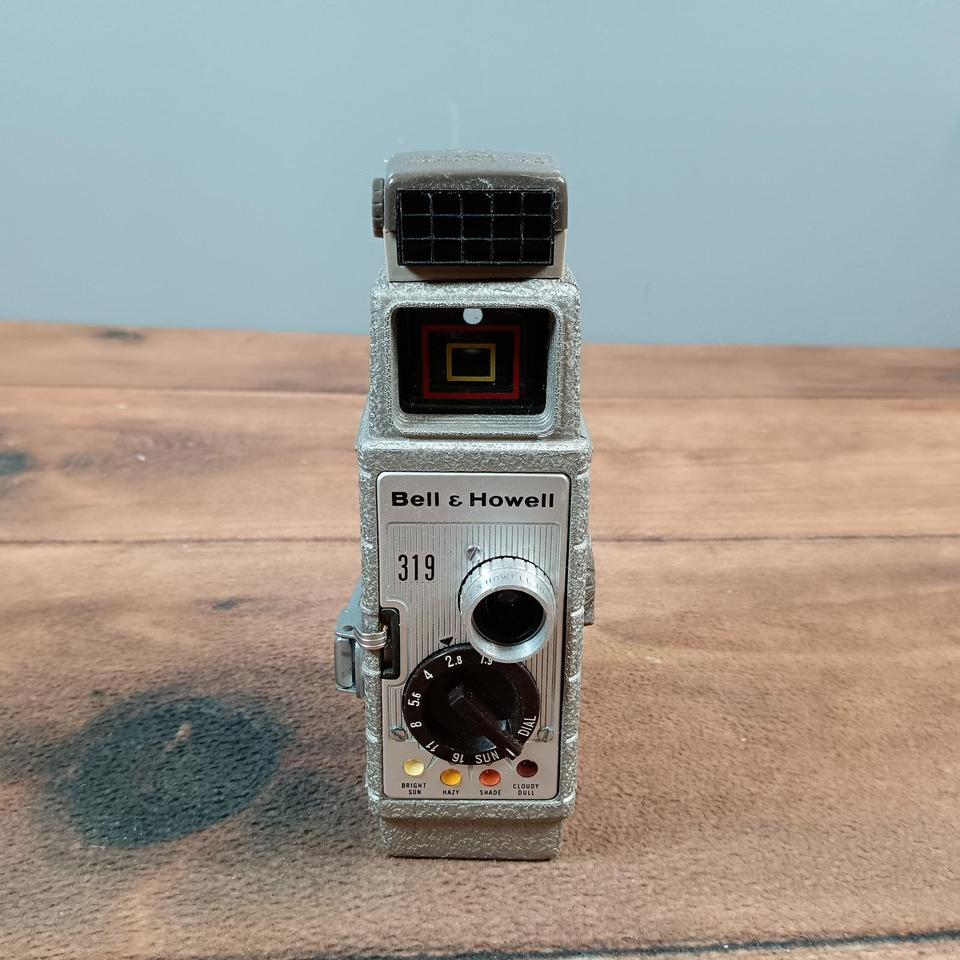 Bell Howell 319 8mm 399d 2