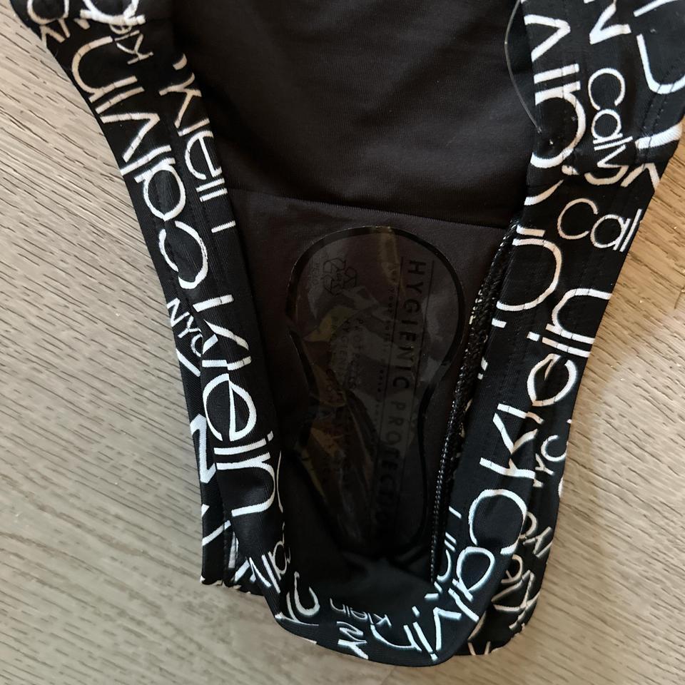 Calvin Klein Brand New Bathing 4