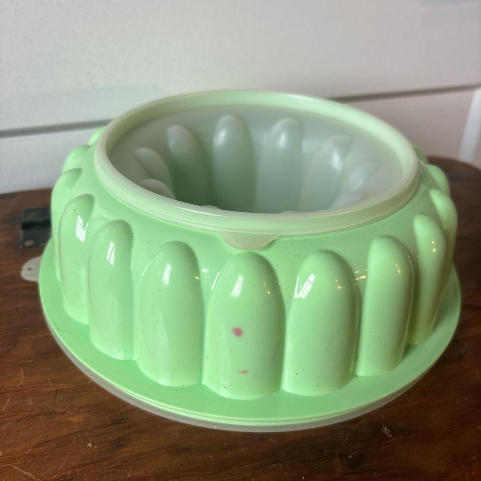 Vintage Tupperware Jello Mold Mint 8f8d 3