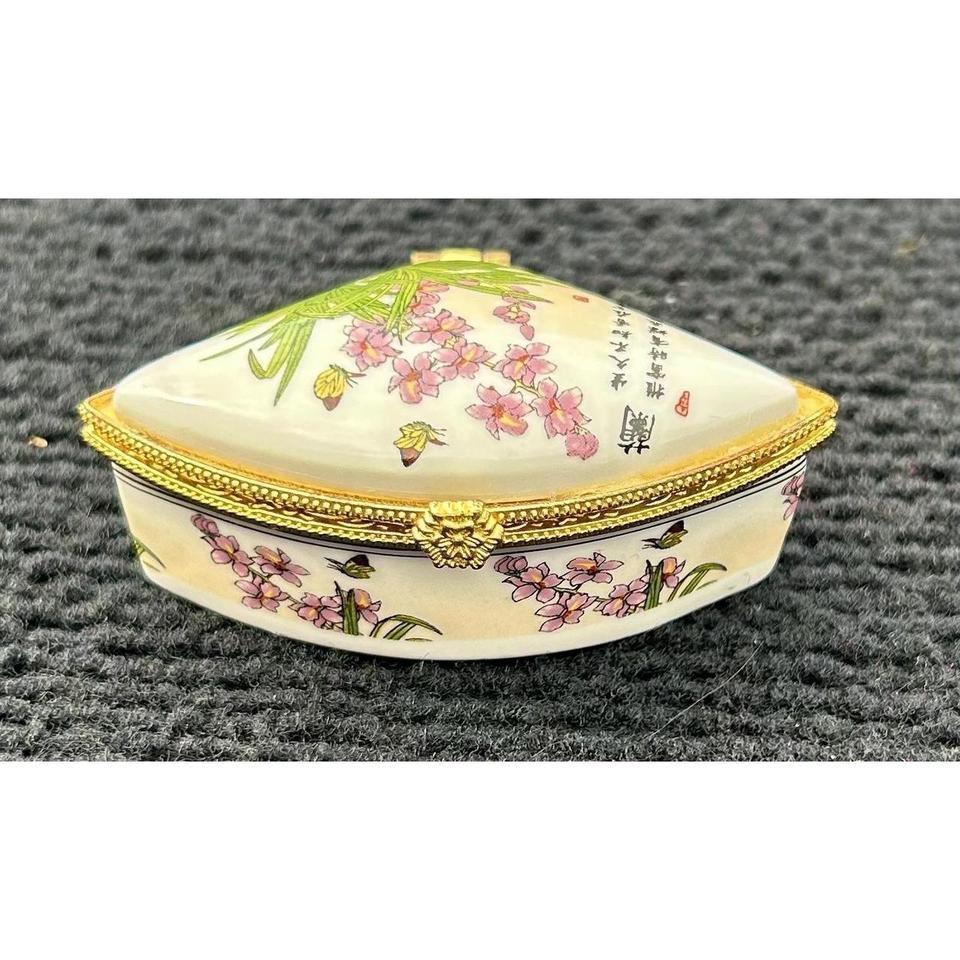 Vintage Porcelain Trinket Box Fan 7967