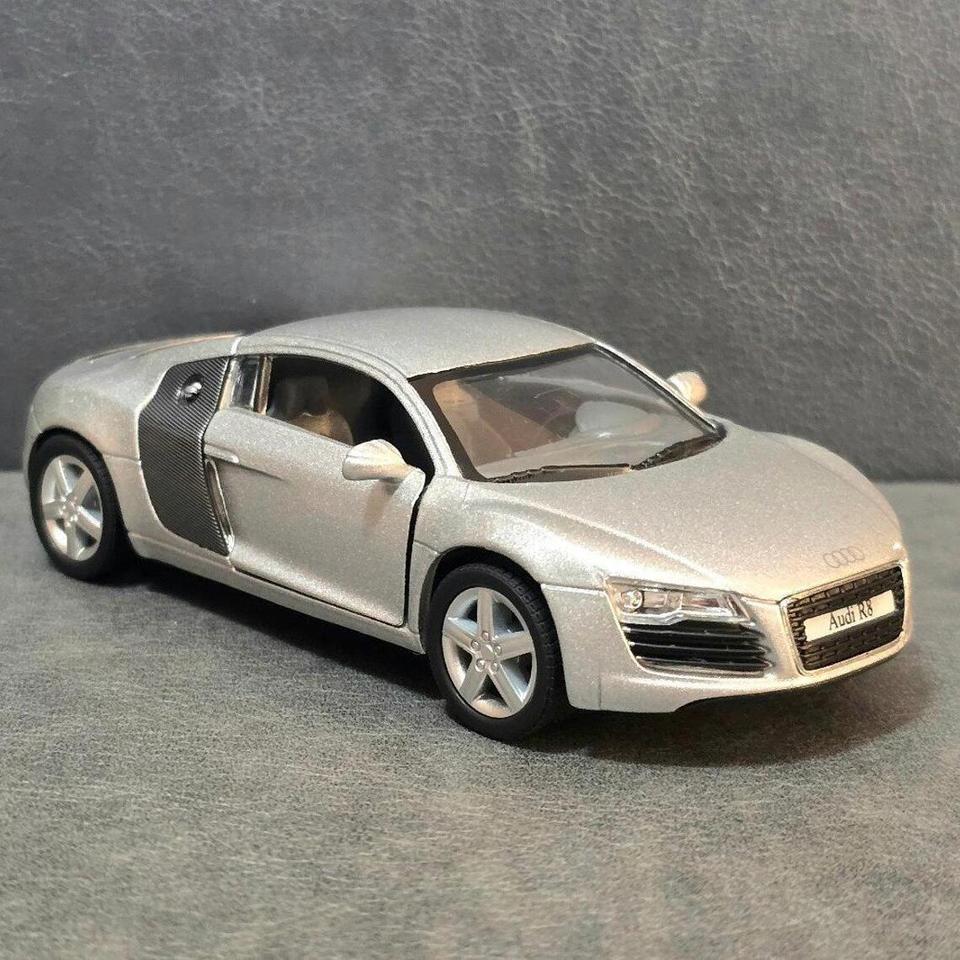 Kinsmart Audi R8 136 Scale 5467