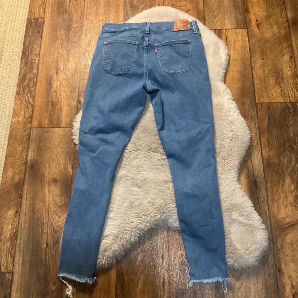 Levis 720 High Rise Super D224 6