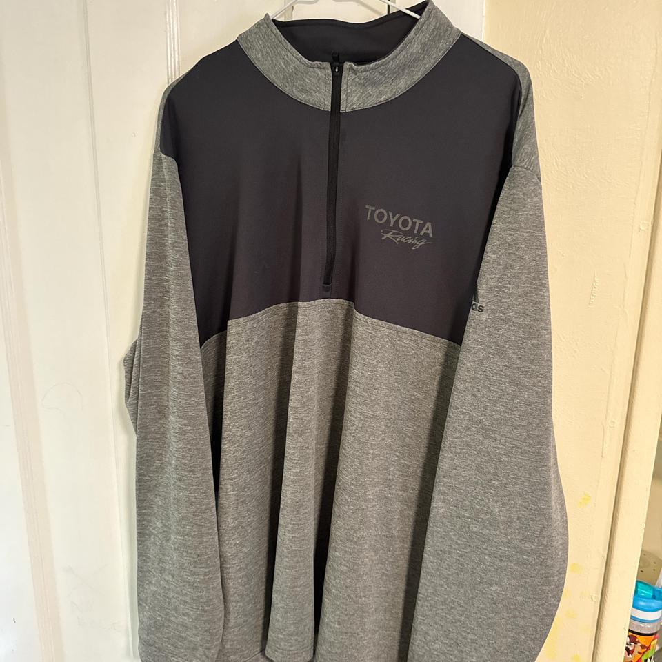 Grey And Black Toyota Racing 3