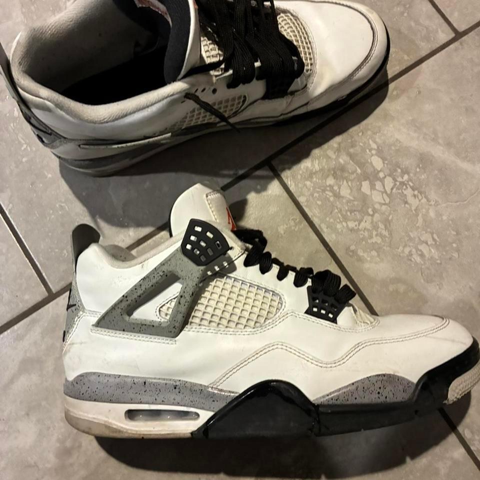 White Cement Jordan 4s E282
