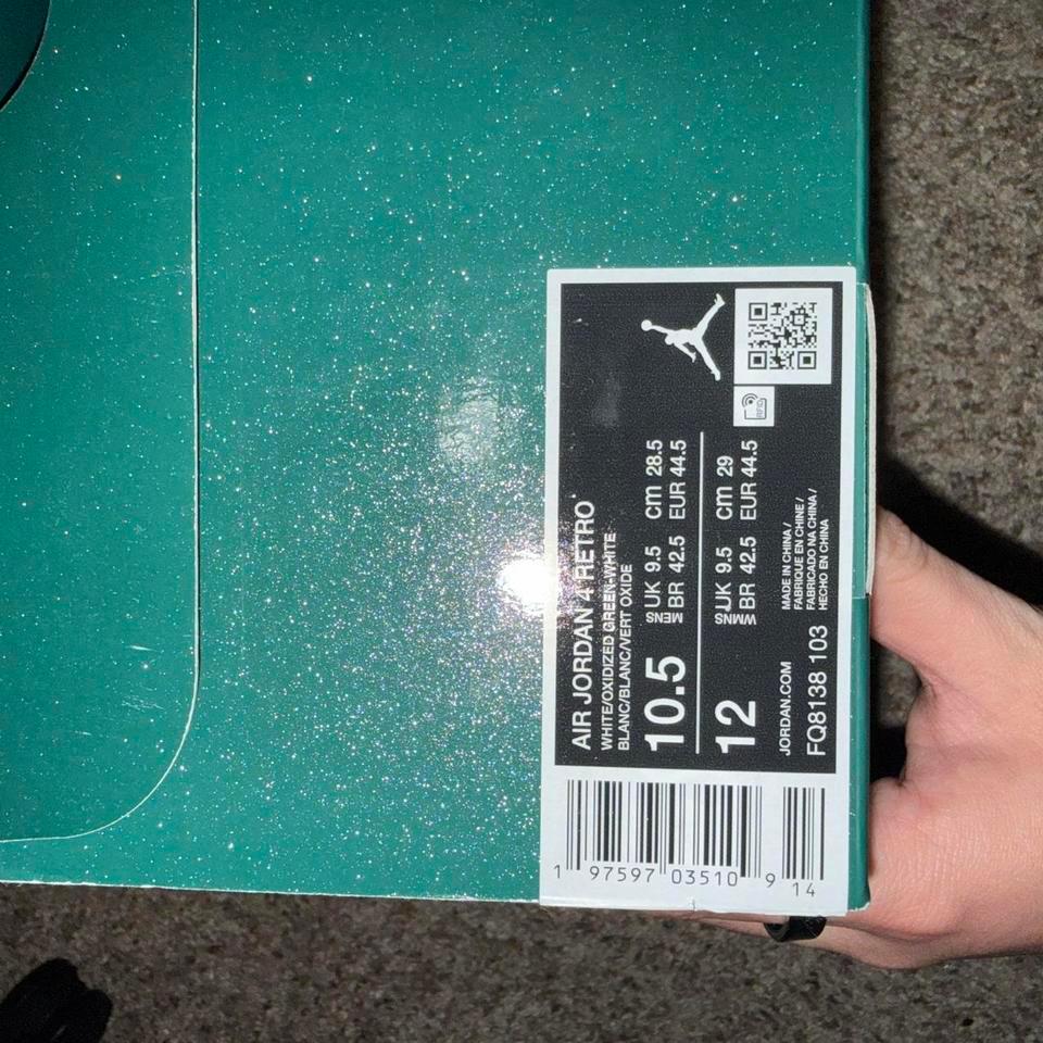 Oxidized Green Jordan 4 Size 8