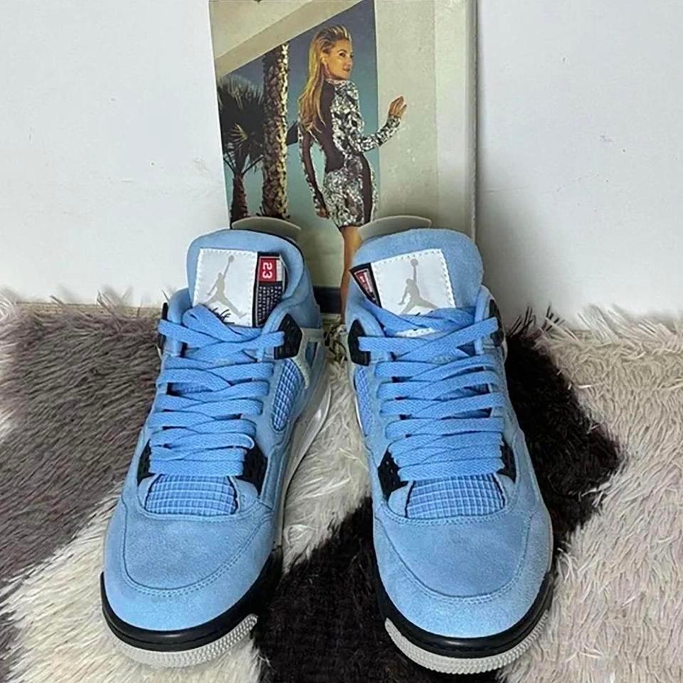 Jordan 4 Retro University Blue Bd26