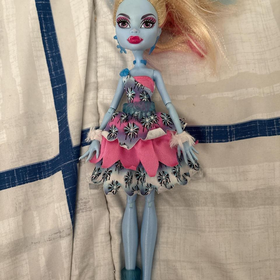 Monster High Abbey Bominable Dot 3d61