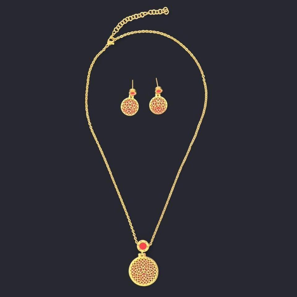 Red Gold Tone 5a71