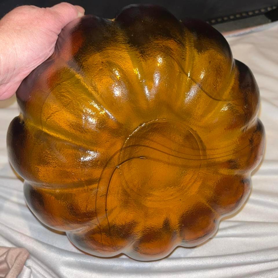 Vintage Indiana Glass Amber Lotus 8