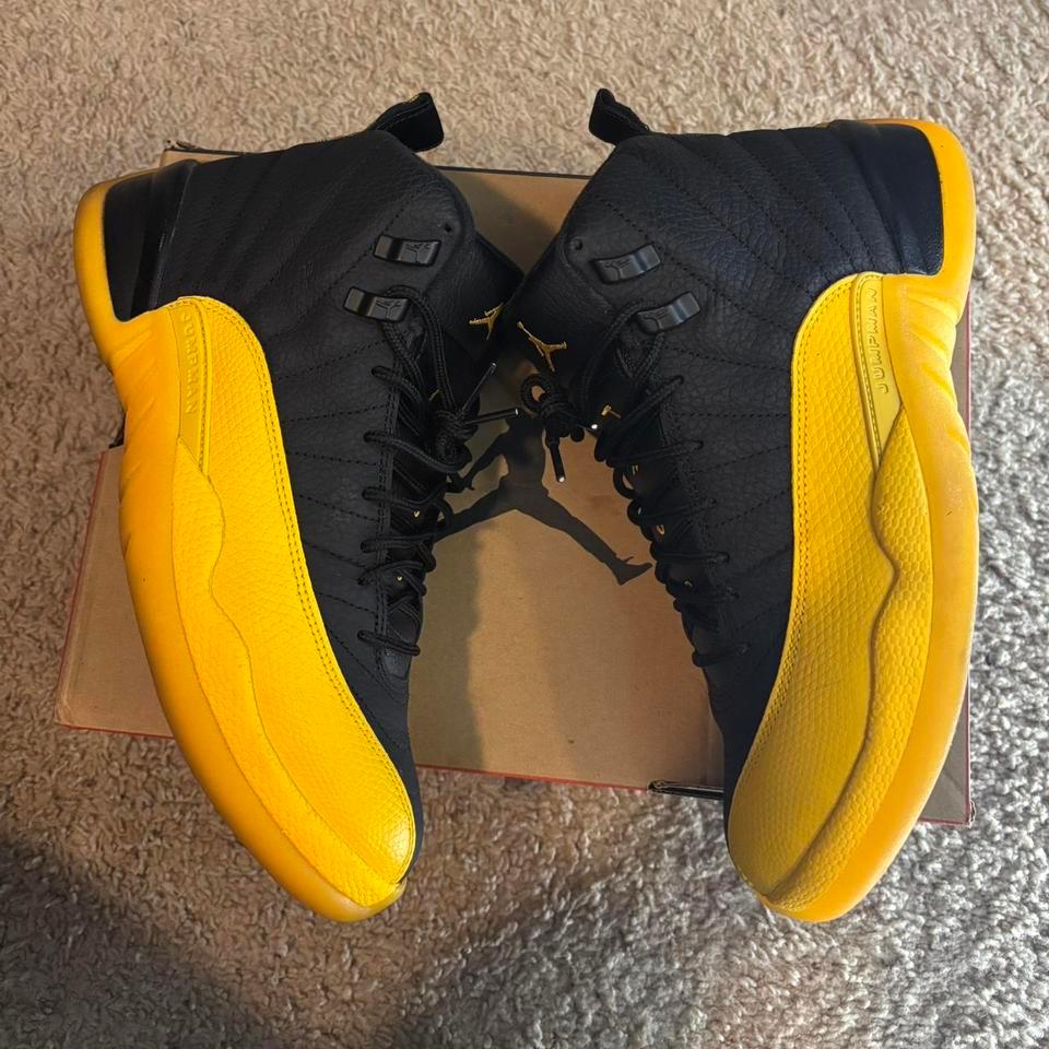 Jordan 12 Retro Black And 8aae 2