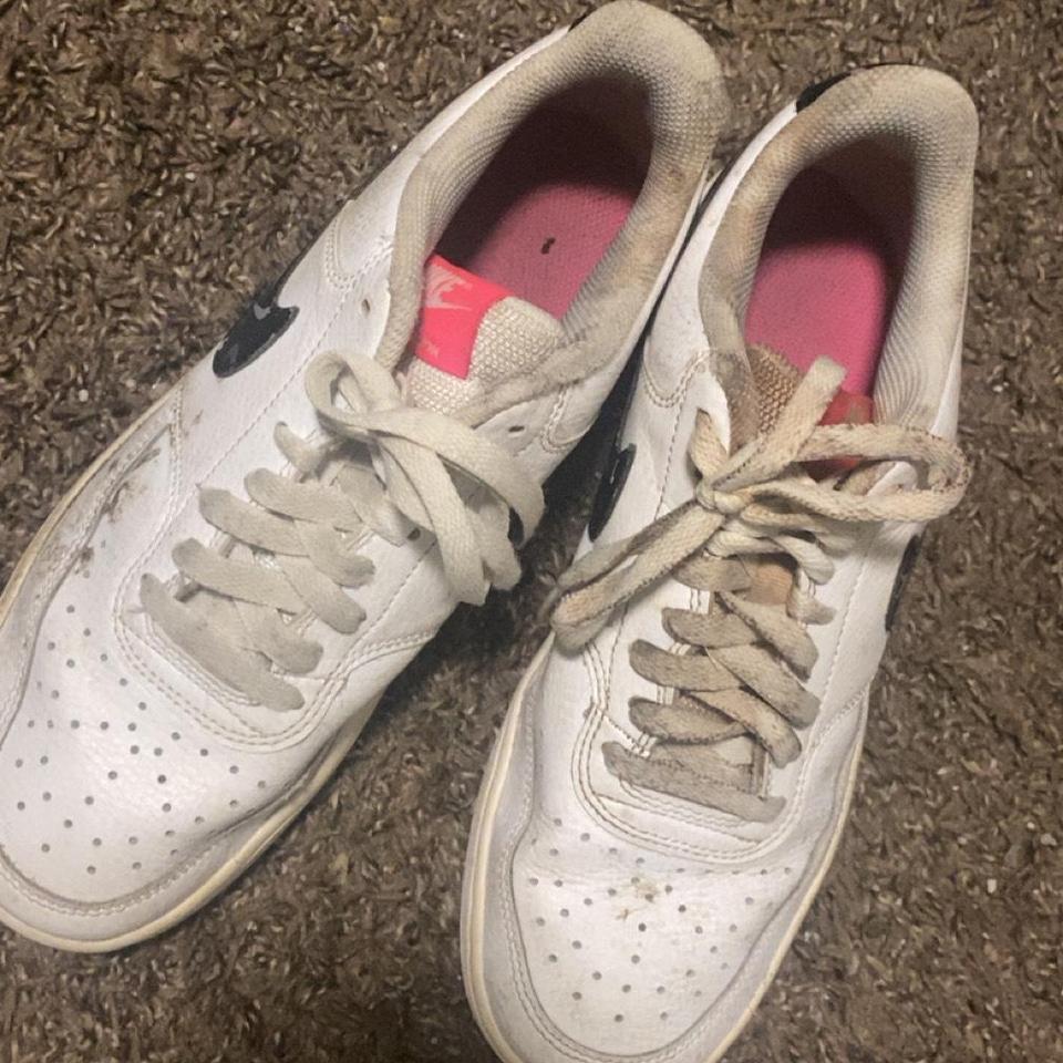 Used Nike Court Vision Low 4