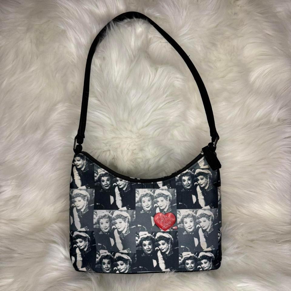 I Love Lucy Shoulder 1aa8