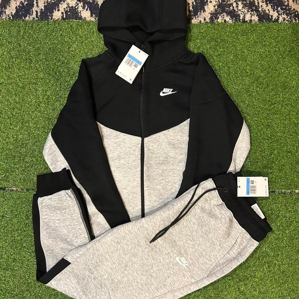 Nike Tech Greyblack Tracksuit Size 1680