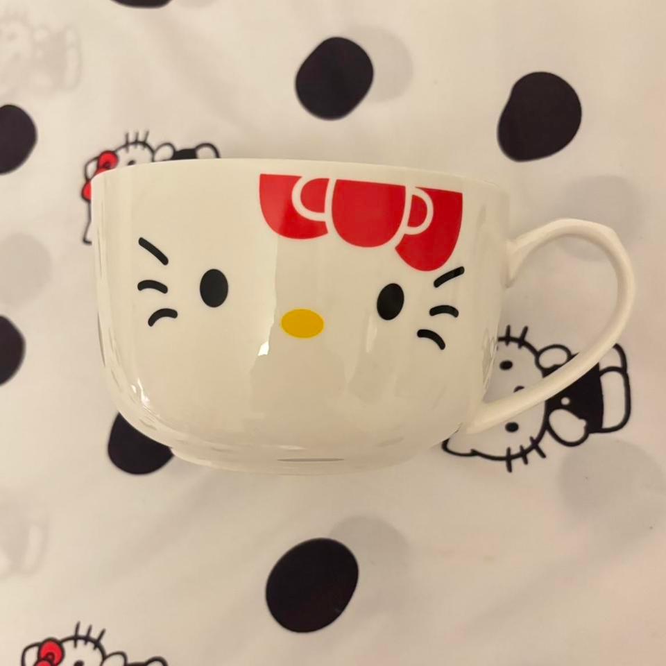 Hello Kitty Complete Dinnerware Set Adcd 4