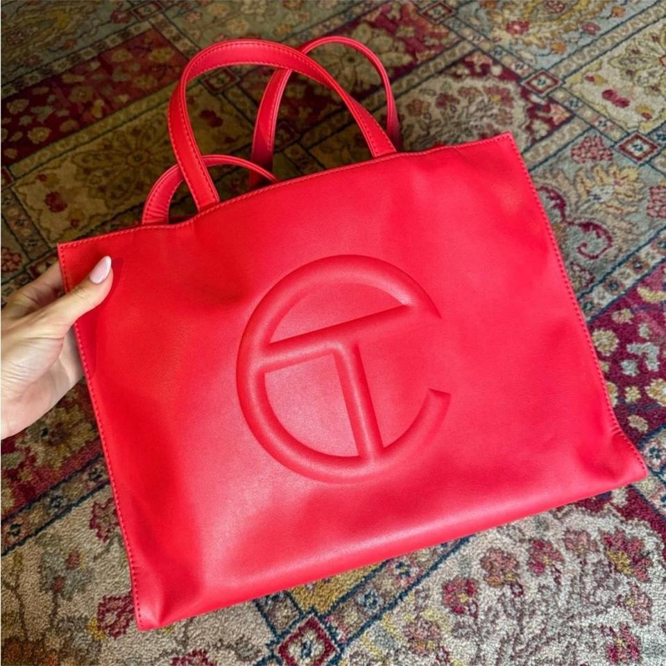 Telfar Medium Shopper In Red 72b1