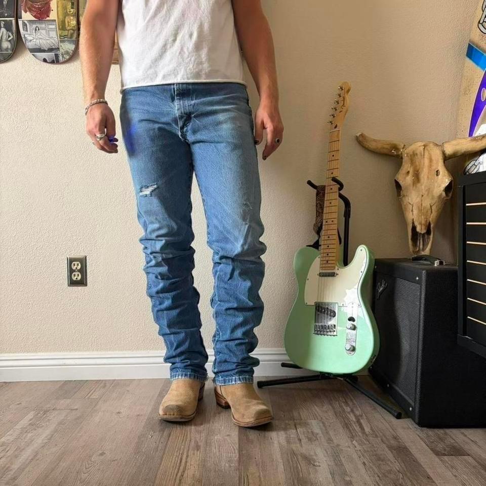 Wrangler 13mwz Cowboy Cut Distressed 3774 7