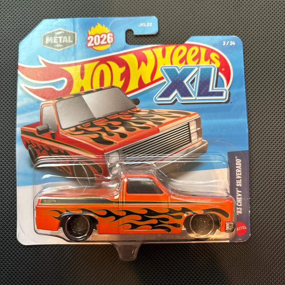 Hot Wheels 2026 Xl 75 D2b0
