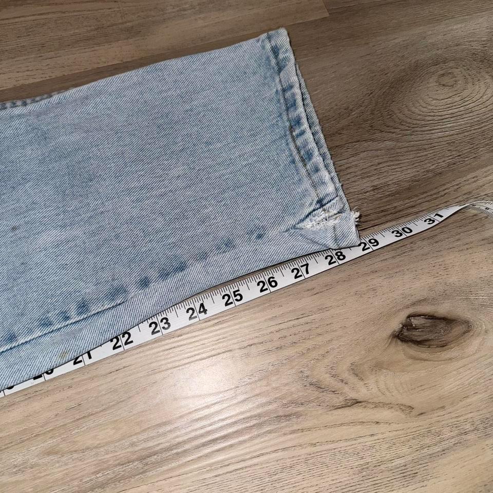 Vintage Light Wash Wrangler Relaxed 5