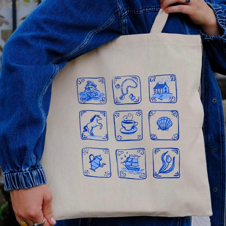 Storybook Tile Tote Designed And 8046