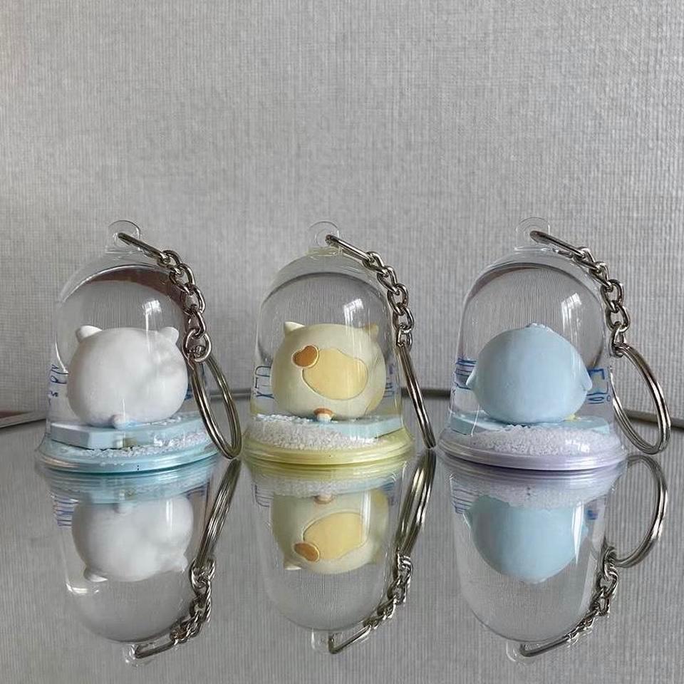 Sumikko Gurashi Snow Globe Keychain 3240 2