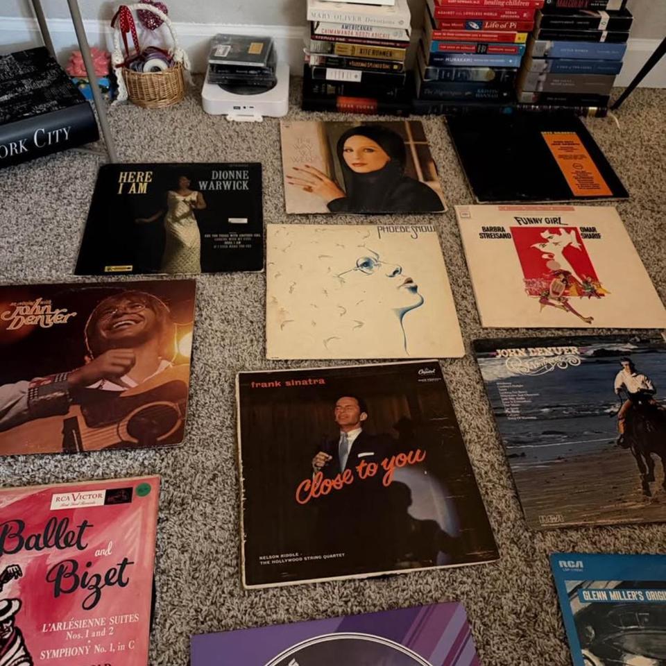 Vinyl Record Collection Including Frank 5ce3