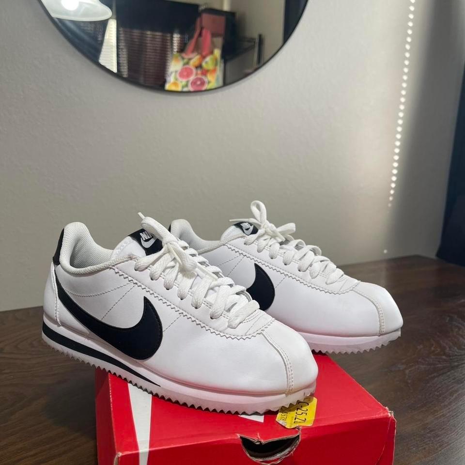 Wmns Classic Cortez Leather Whiteblack White 294b 2
