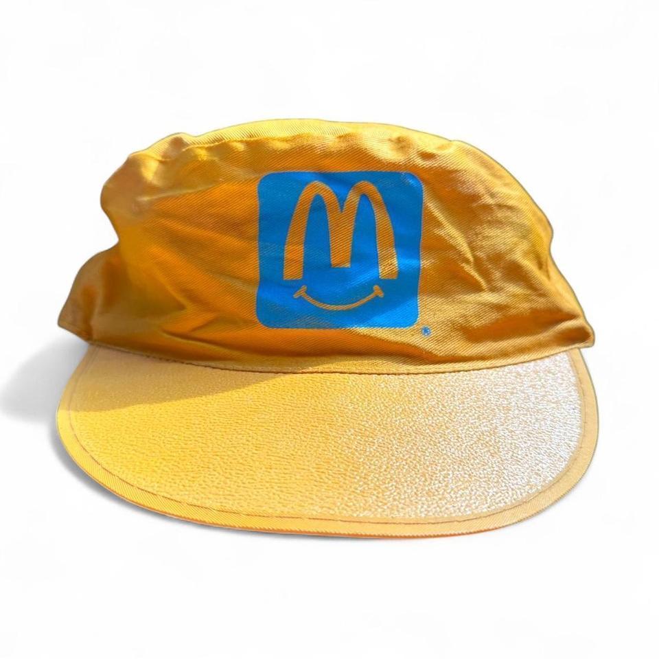 Vintage 1980s Mcdonalds Yellow Employee Cf56