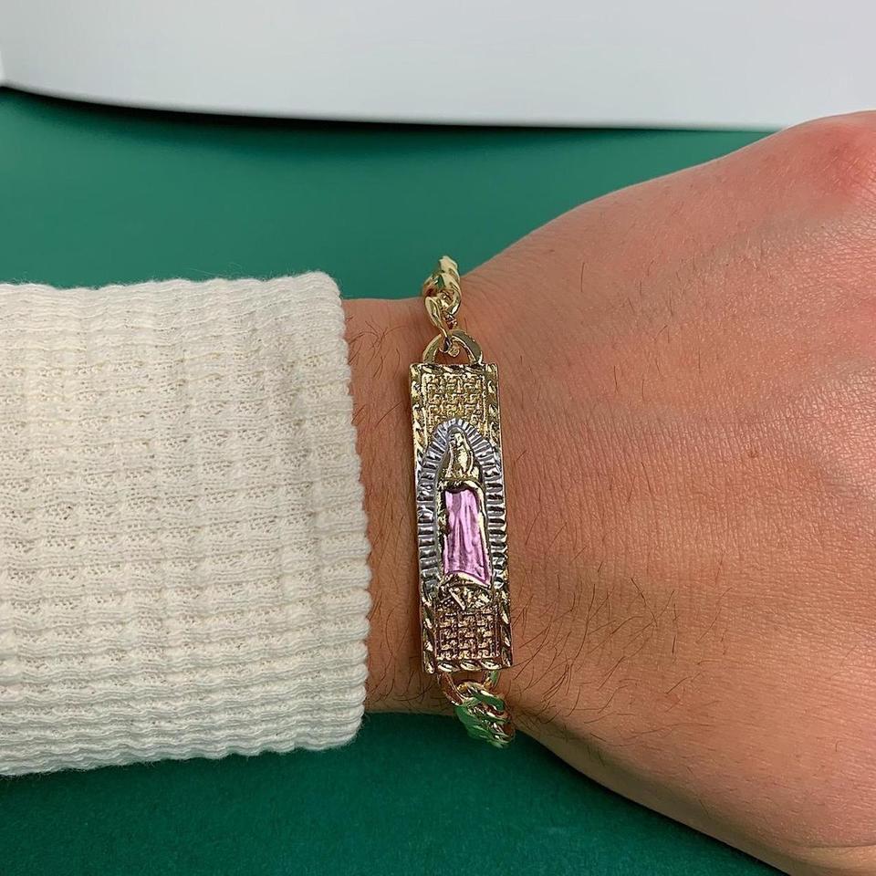 Vintage Y2k Style Gold Saint 7554 5